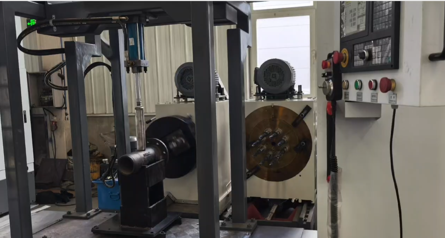 MILLING& DRILLING MACHINE